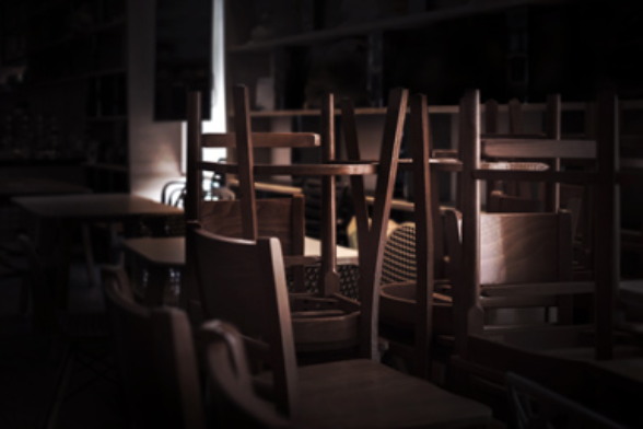 Ein leeres Restaurant.