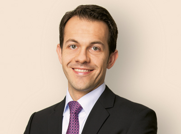 Portrait d'Oliver Künzler, avocat. 